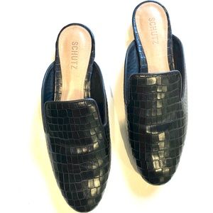 Schutz Black Faux Crocodile Mules Women Size 9B